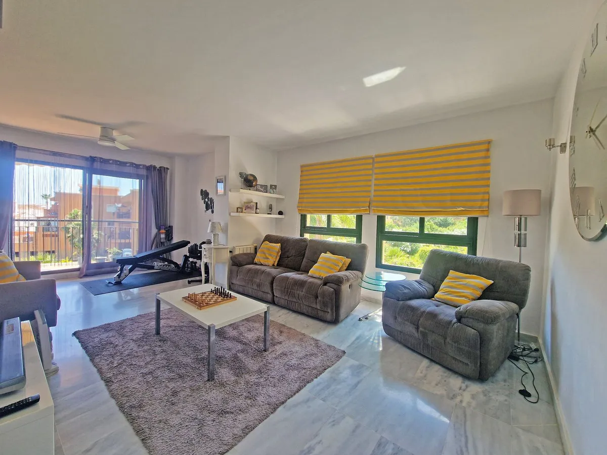 76b1888e-62dc-47cb-a242-9981609d8914