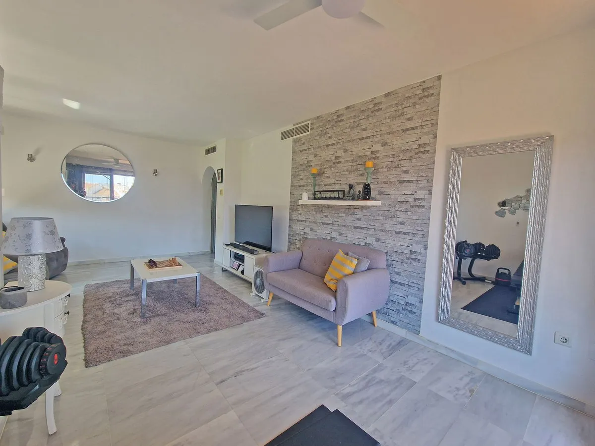 d17a2f6e-a8b5-4b01-84c0-a3d840be981a