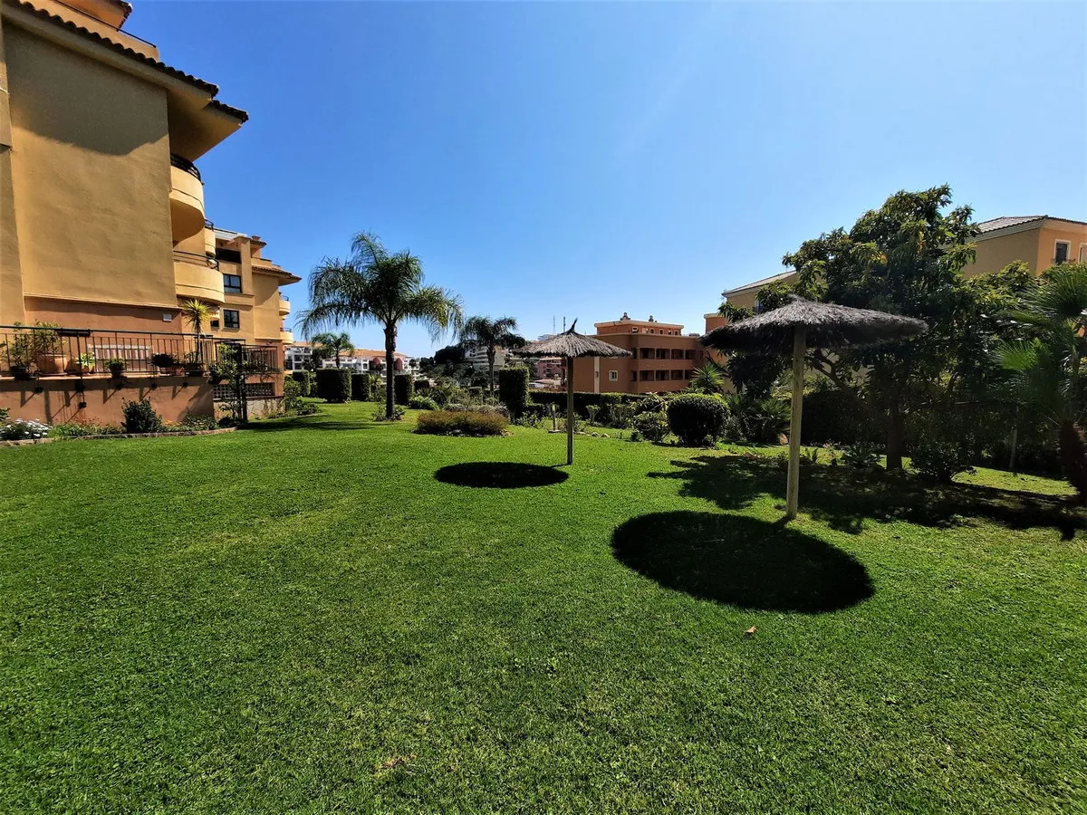 e1ad65d9-dfdd-48bd-b437-4a8393d51494