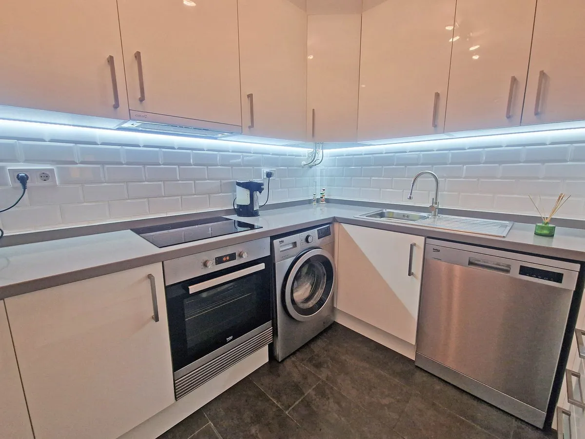 e5628e41-25a9-4e88-911f-1ed58c264b49