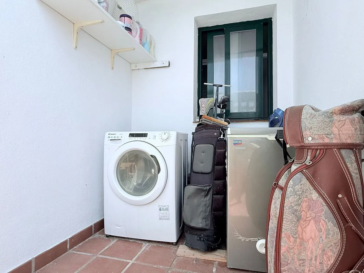 2caf6003-a49e-4329-8780-26331f373947