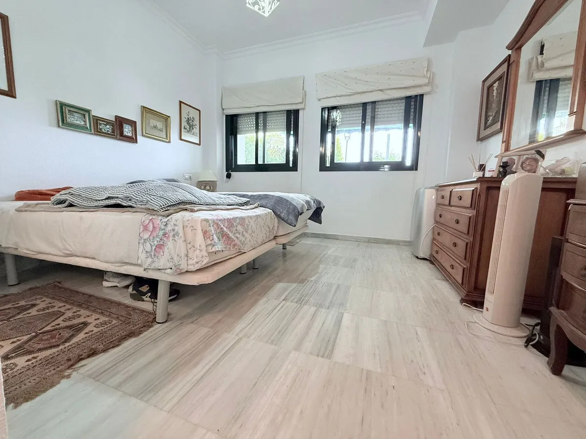 873d1af7-073d-4ace-b520-d01a81db7f6a