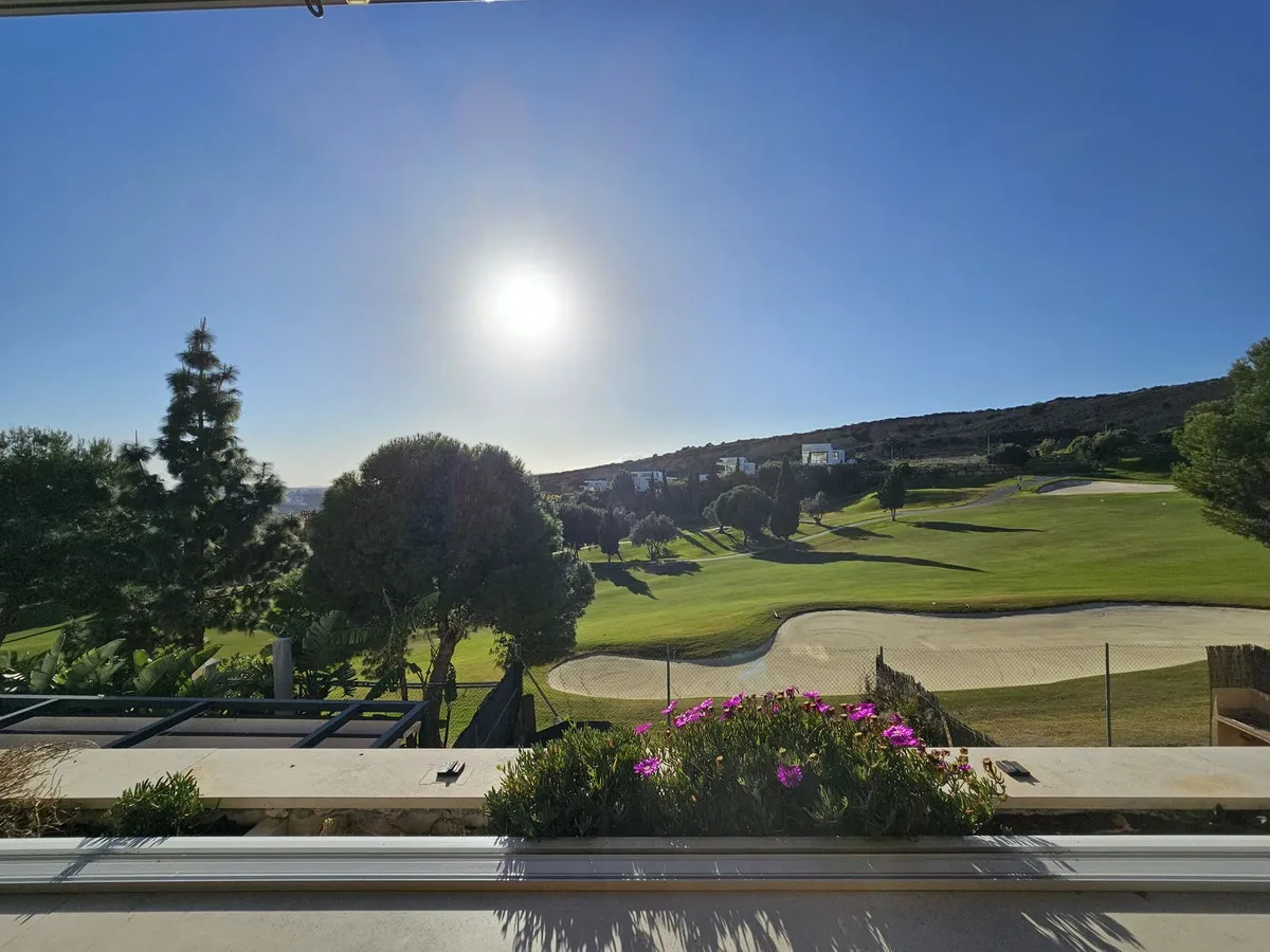 194667fd-27a4-4957-af0b-cf75024801e5