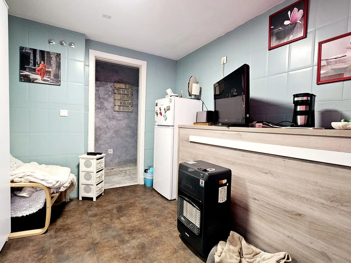 ae491c77-7f2f-46b6-968d-88714da7b651