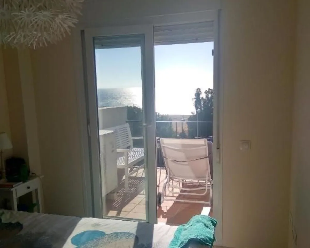 a9141083-94c8-4f47-8237-859ee736cc25