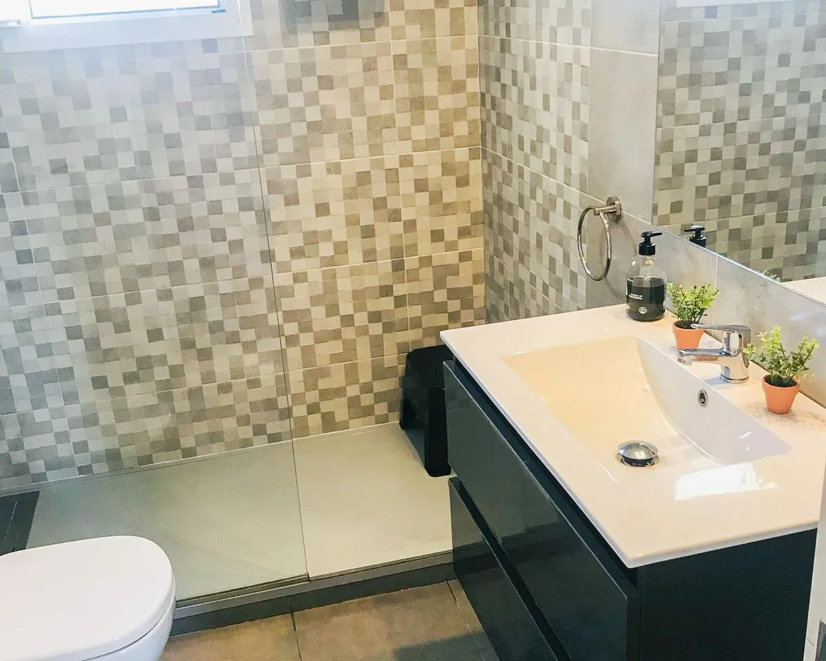 5c505810-3c59-4330-a56e-dbaf5b243003