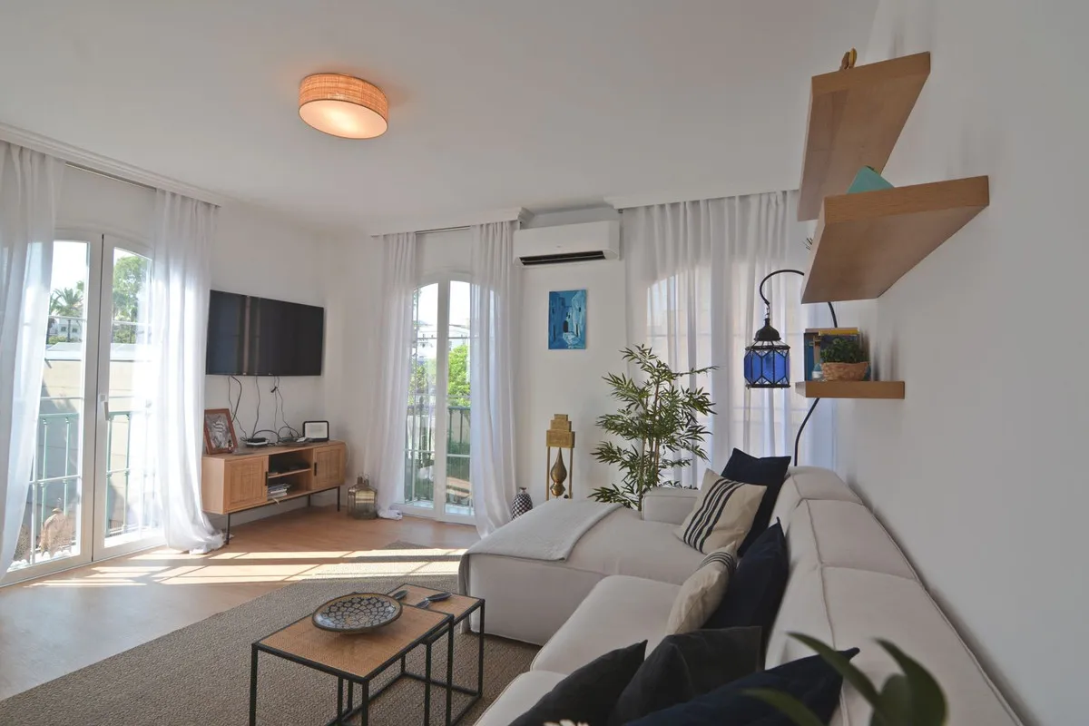 08d0c534-1a6e-4537-8de5-ab4b7bf16f90