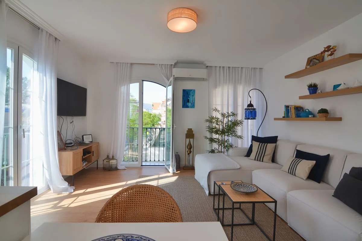 2645d6e8-16c5-4ce6-95b9-65e2e172d17a