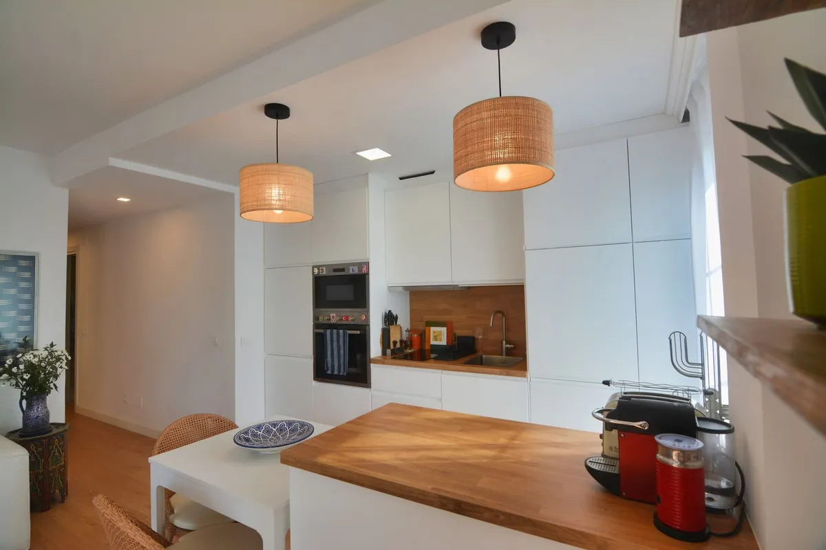 c13ca531-f929-4d54-b9ee-1e4349a2cbc7