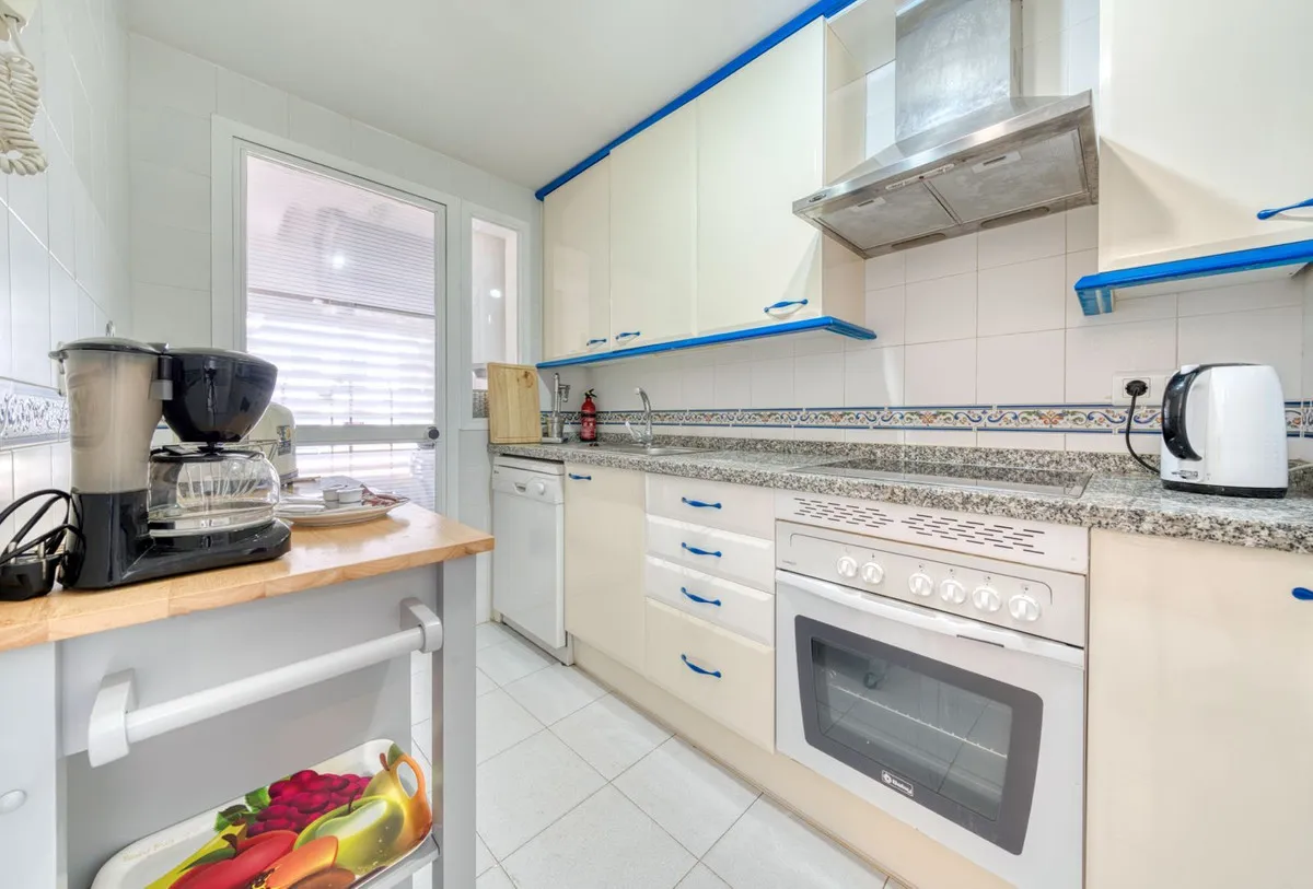 41e87dae-1895-4a66-b073-c9b0b1a4b1ee