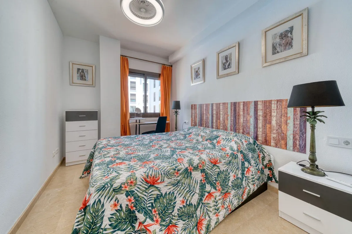 9f864567-496e-433e-adc6-0176b5f8c811