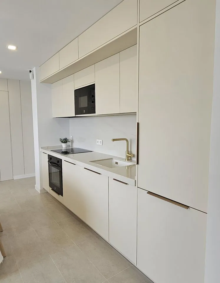 dd40eeaa-b205-4015-80f1-df9c2e928005