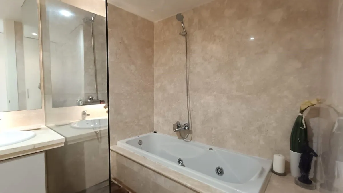 69e23023-1d14-4d42-9d8f-e553858420ff