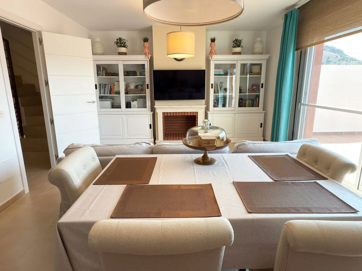 5a2d78b7-4e8b-4aa0-bbf2-6abc239f3424