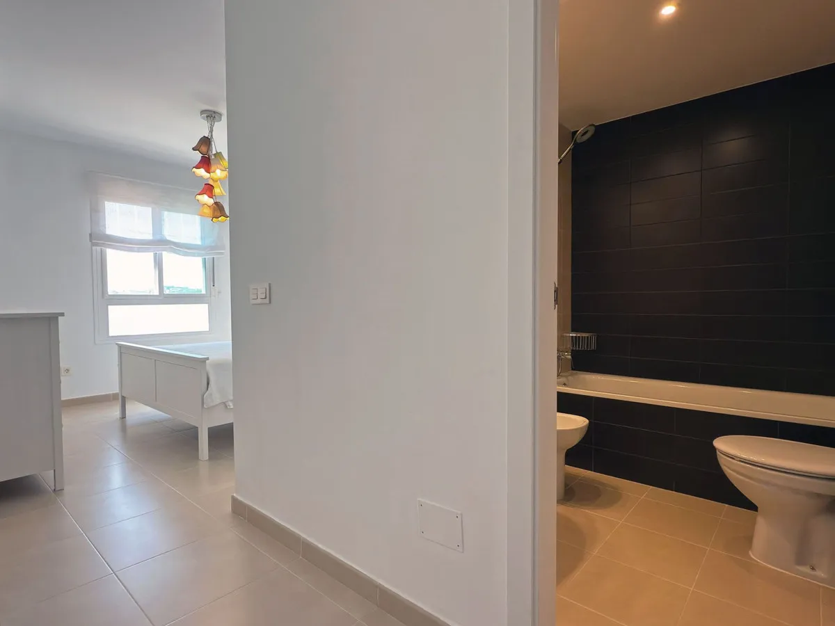 cfb50841-8dac-44dc-a379-b708d173add1