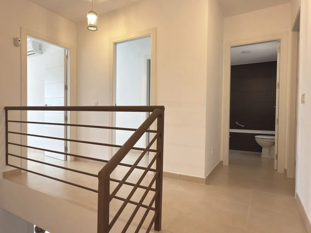 fbfe1e29-c299-4199-b4c7-2abb52081f26