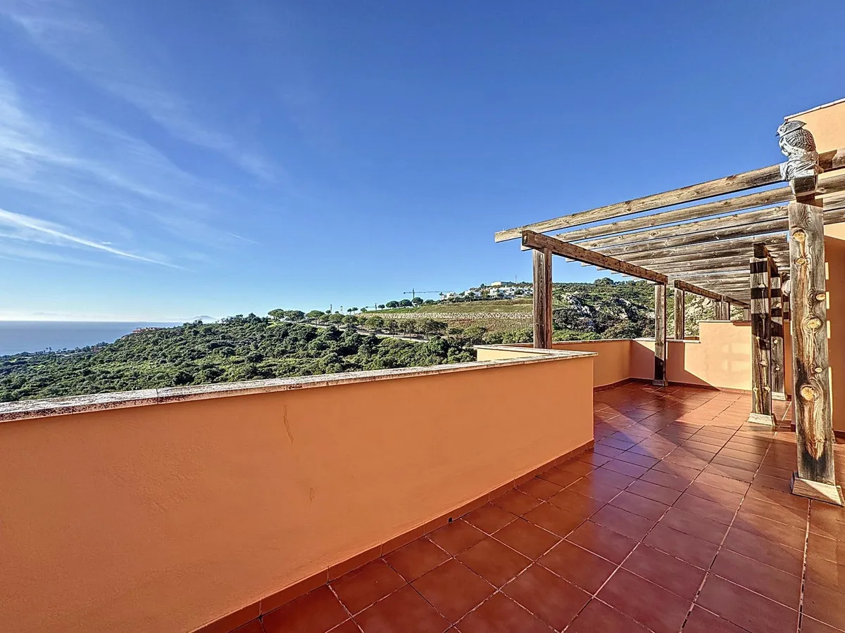 02e1508e-5ef5-4bf4-a8bc-f33618e3df6d