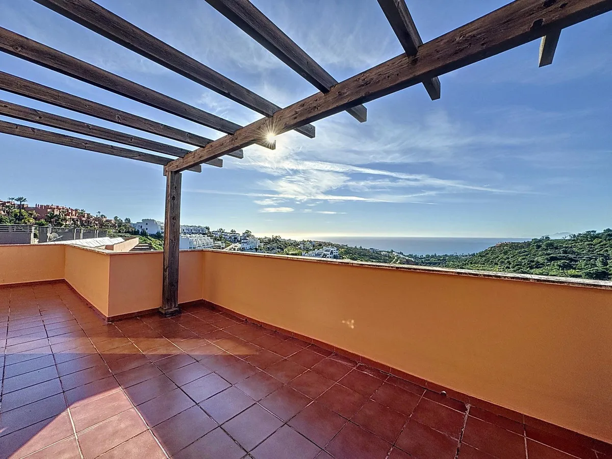 1eaac460-5641-4aa6-bd59-1f6fdc537710