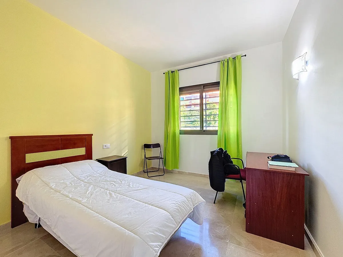 2c21a719-7947-48a7-b342-73f41e0d07a5