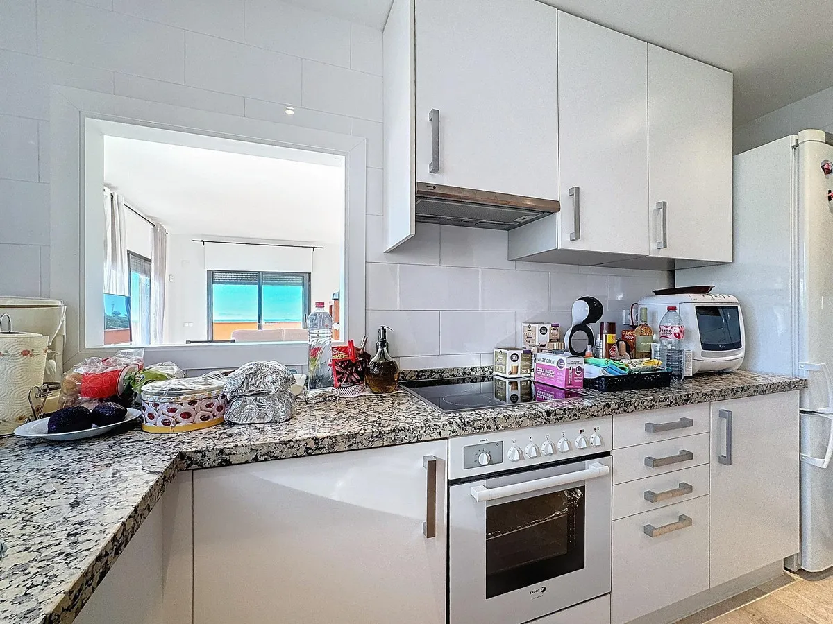 a01acc5c-b1e9-4ee4-b4a5-f1a19b94d35e