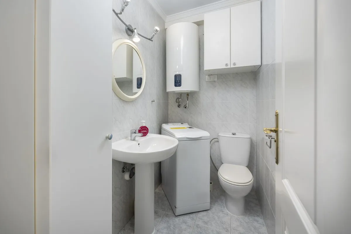 8ed547e1-fbfd-40af-b2b2-a2df519cfcec