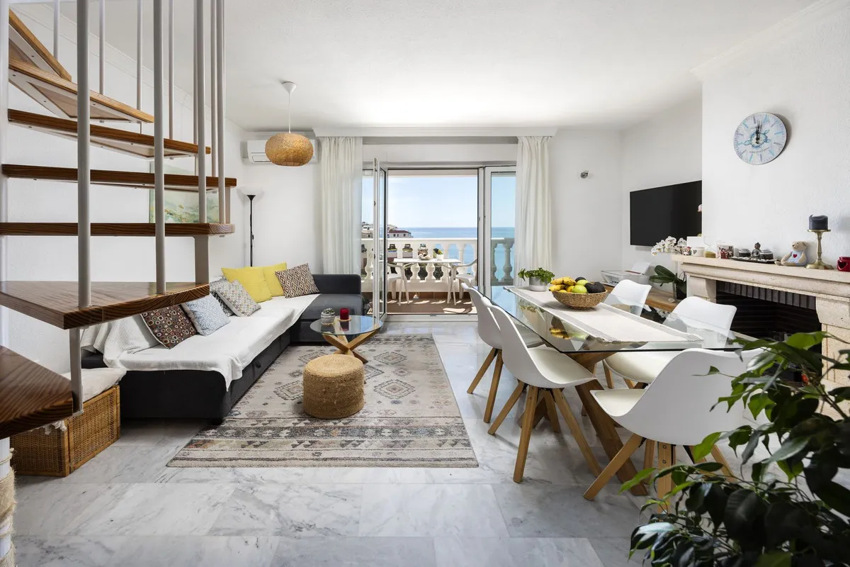 c716a45e-8d05-4474-a73c-12f3f435ef93