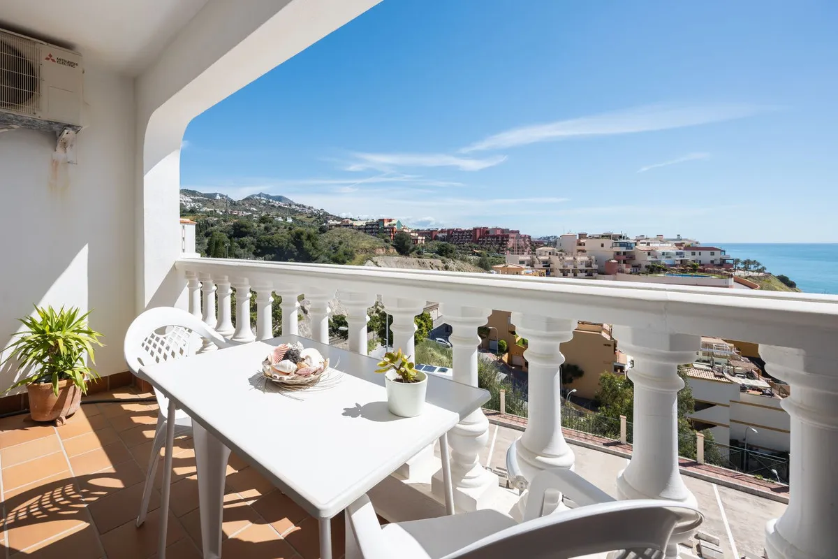 ed08bc3c-cf5b-49c2-99f5-c9fd3b2a97ad