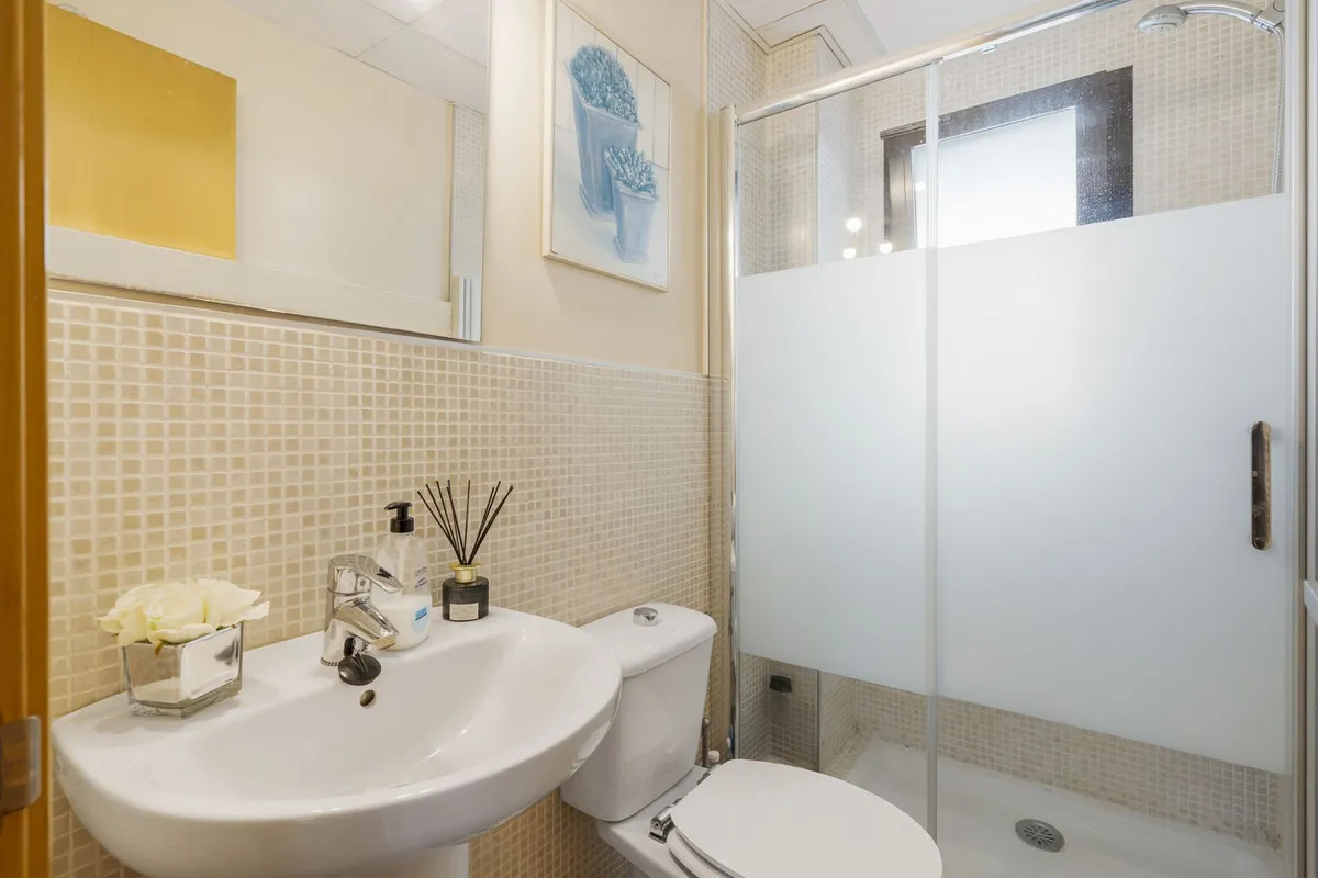 302c2e9b-1af8-48a6-a903-e7eef0029558