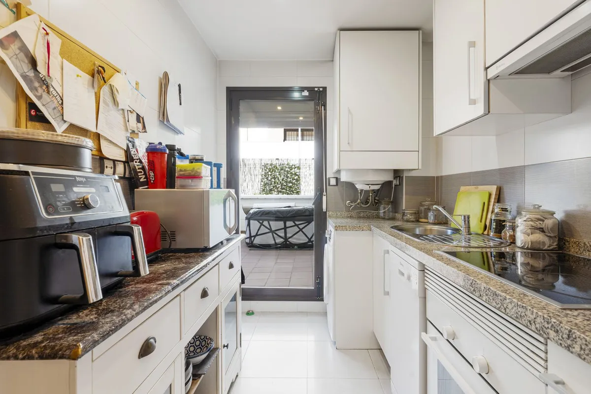 83674345-cf86-4db4-815b-b2cfaf7d7ccb