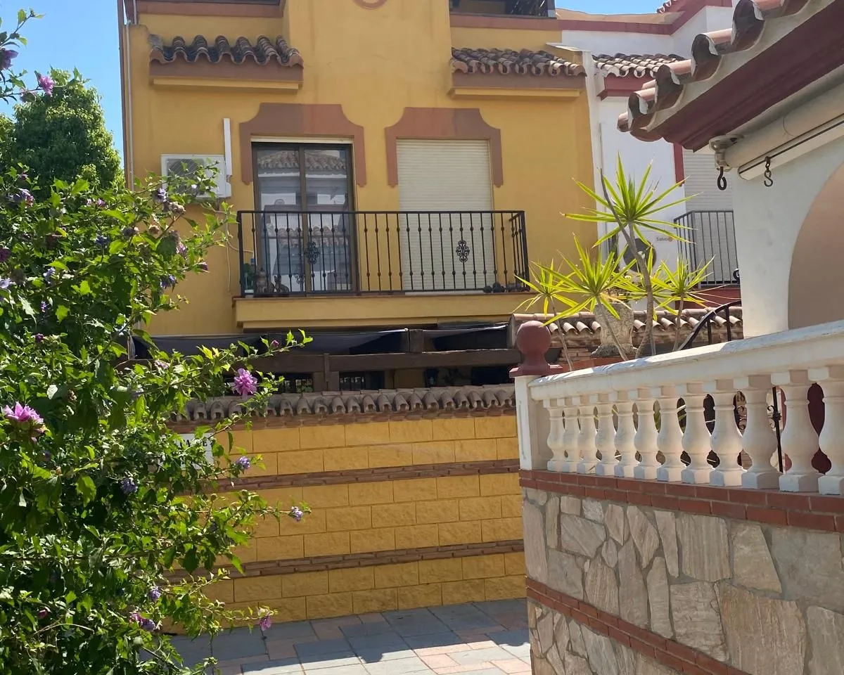 526c6858-184c-4508-8880-2c5fc7d2e655