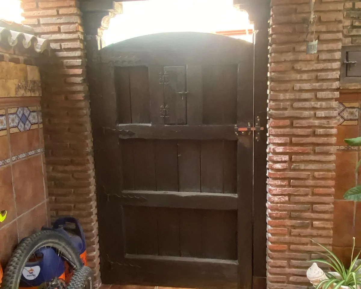 ba8a59c3-2aae-40ed-818c-4e0d0ef6dfcc