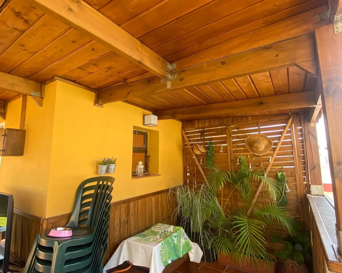 cf7fba54-7d90-4c15-8506-651d6c7304e1