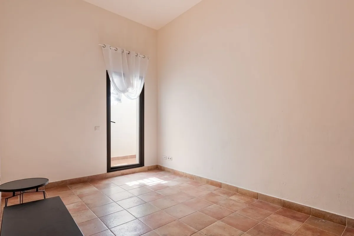 d7e4c50f-1824-402a-87c8-50219f19f78e