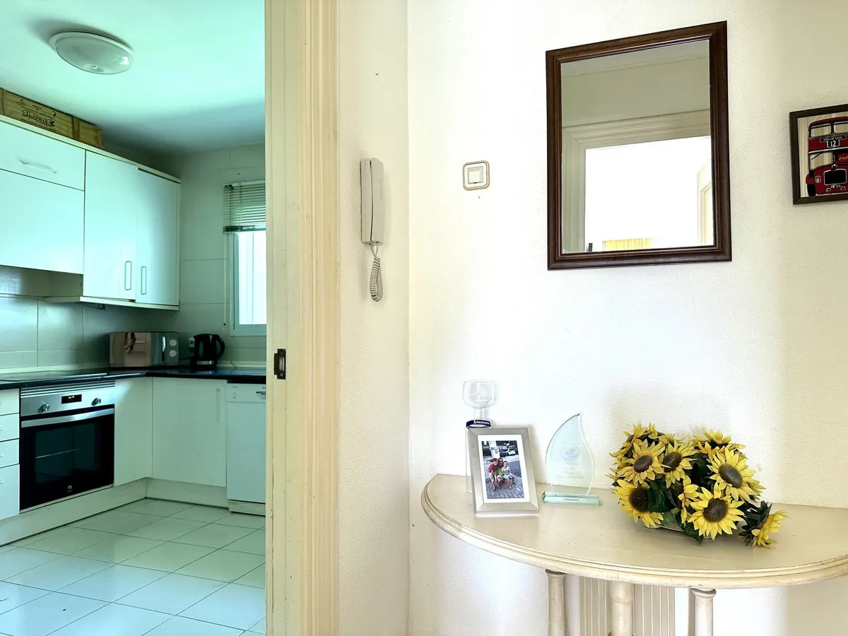 39b50caa-d093-4903-9acc-6b99f9e03d65