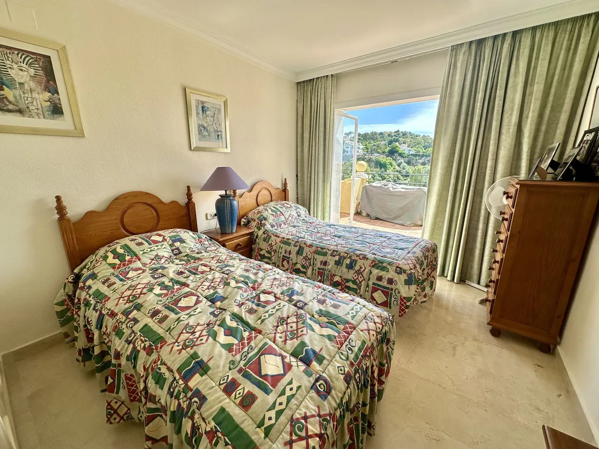 6e66fa08-f5ba-4268-adb7-569a64cfc627