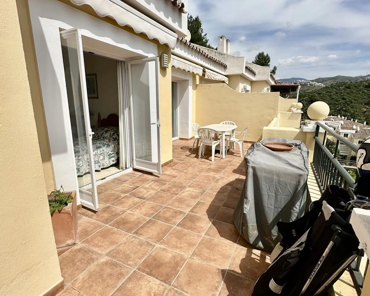 98cdb15e-8aaa-4856-bbd4-d37c144a0815