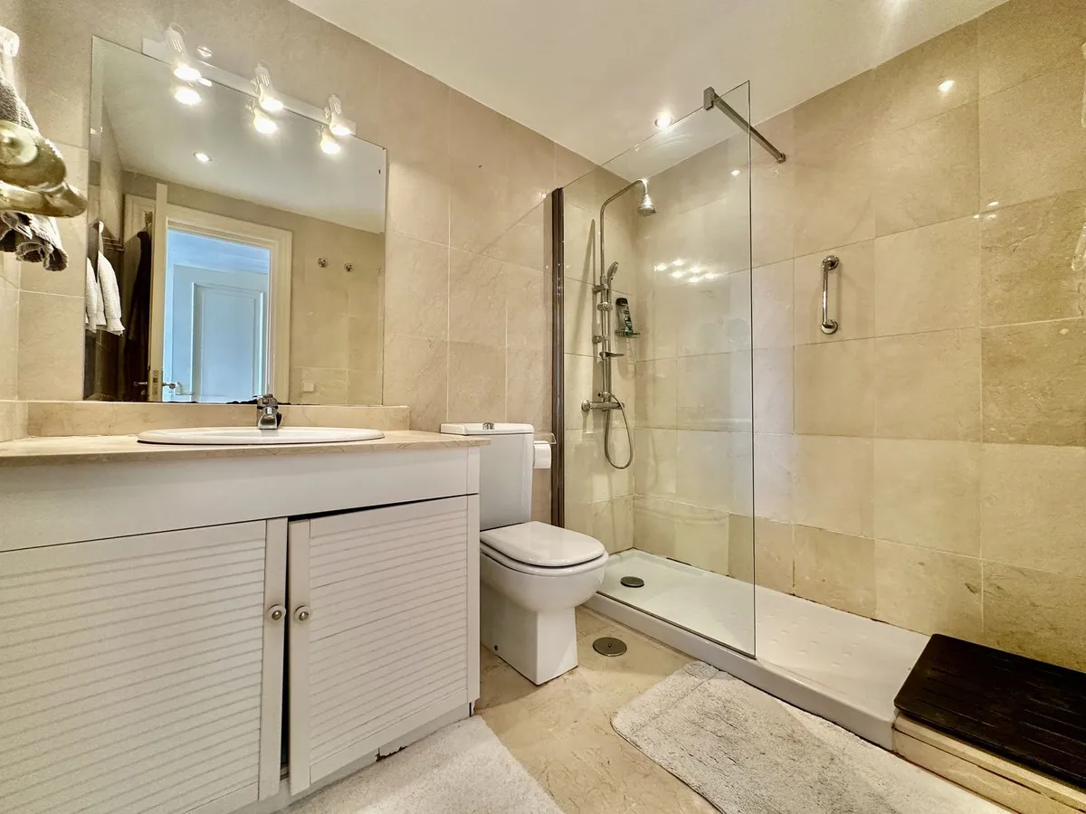 ae613fe2-9fc0-4167-8b07-9c38a3fd9b2f