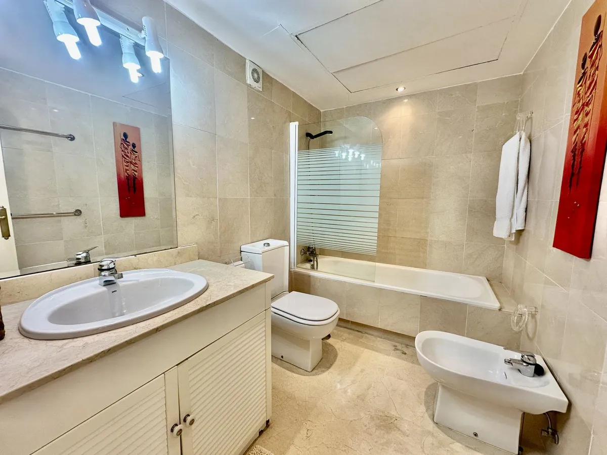 c4fc8ccd-06af-4ecf-a442-486c45173a38