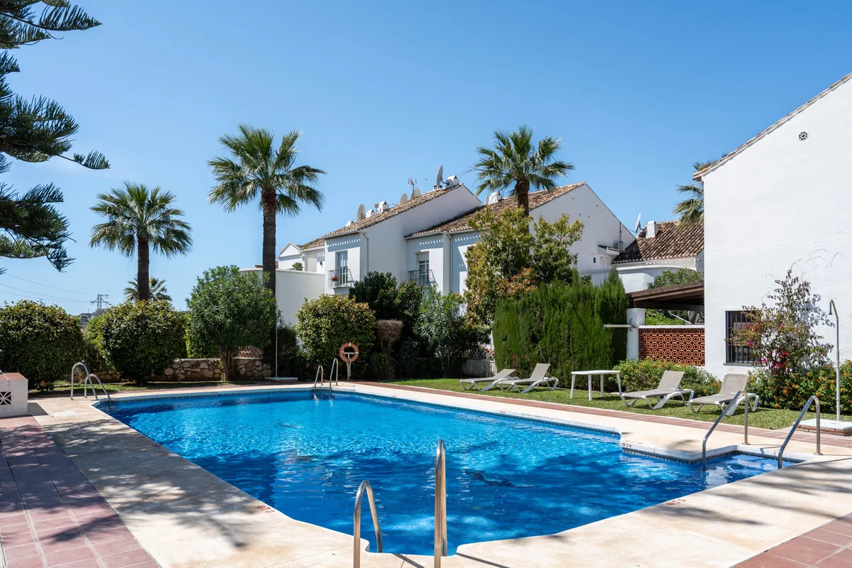 2f1e85c8-37c8-49fb-8da2-d66cd8130e12