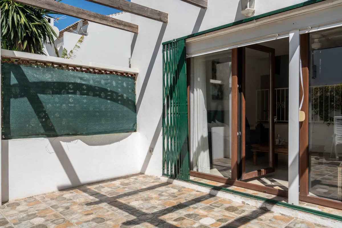 3d52f2fd-6cfb-49c8-9e24-056824f30fc9