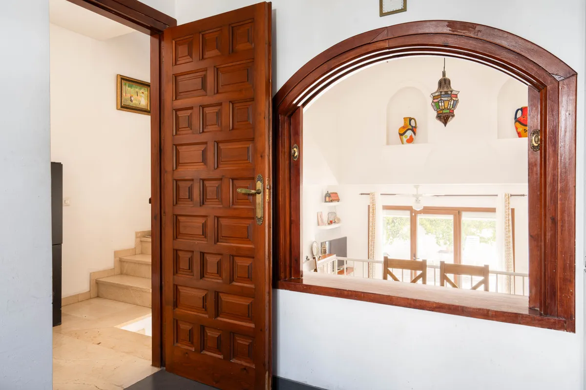 4c80c0ac-da3b-4549-8dba-b3d29ac819e4