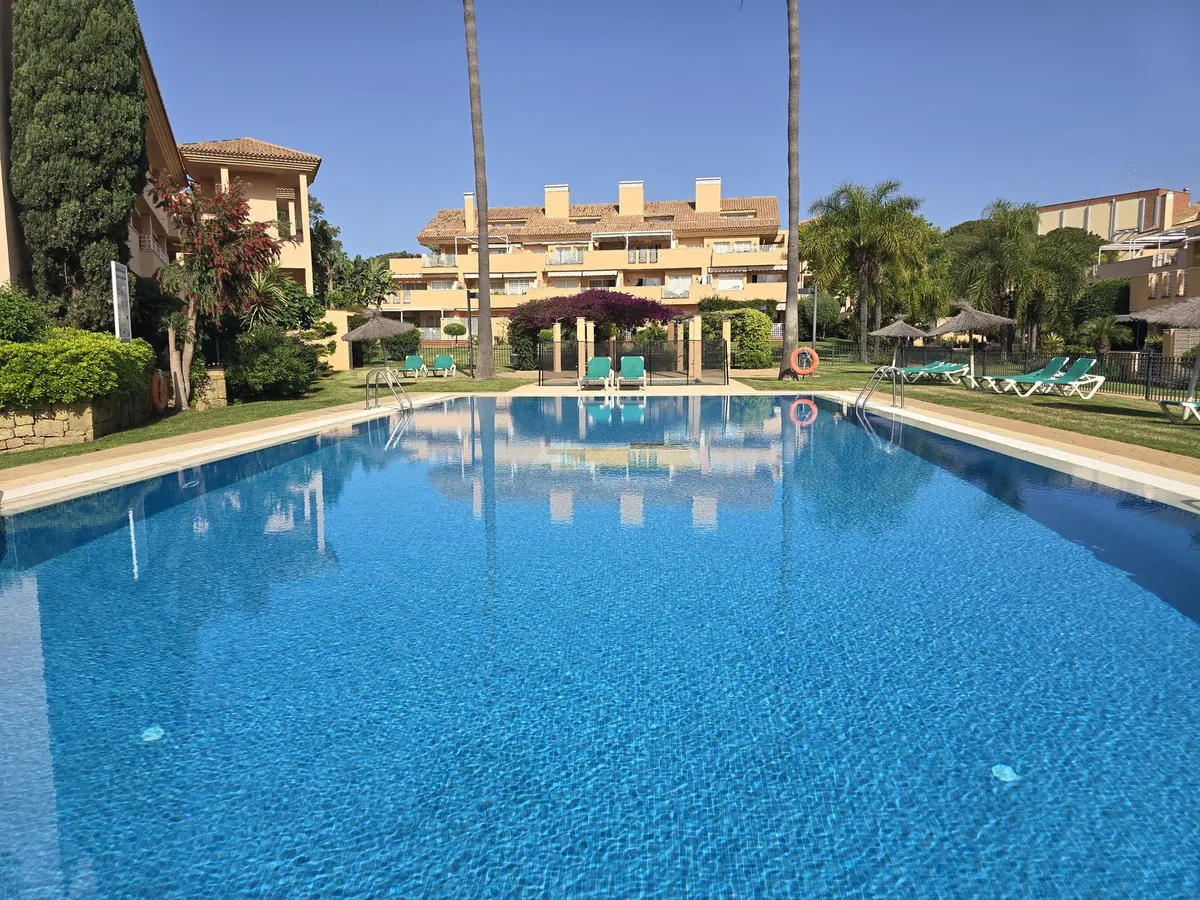 01269fc8-6a4a-4e33-b659-88b1699d8c97