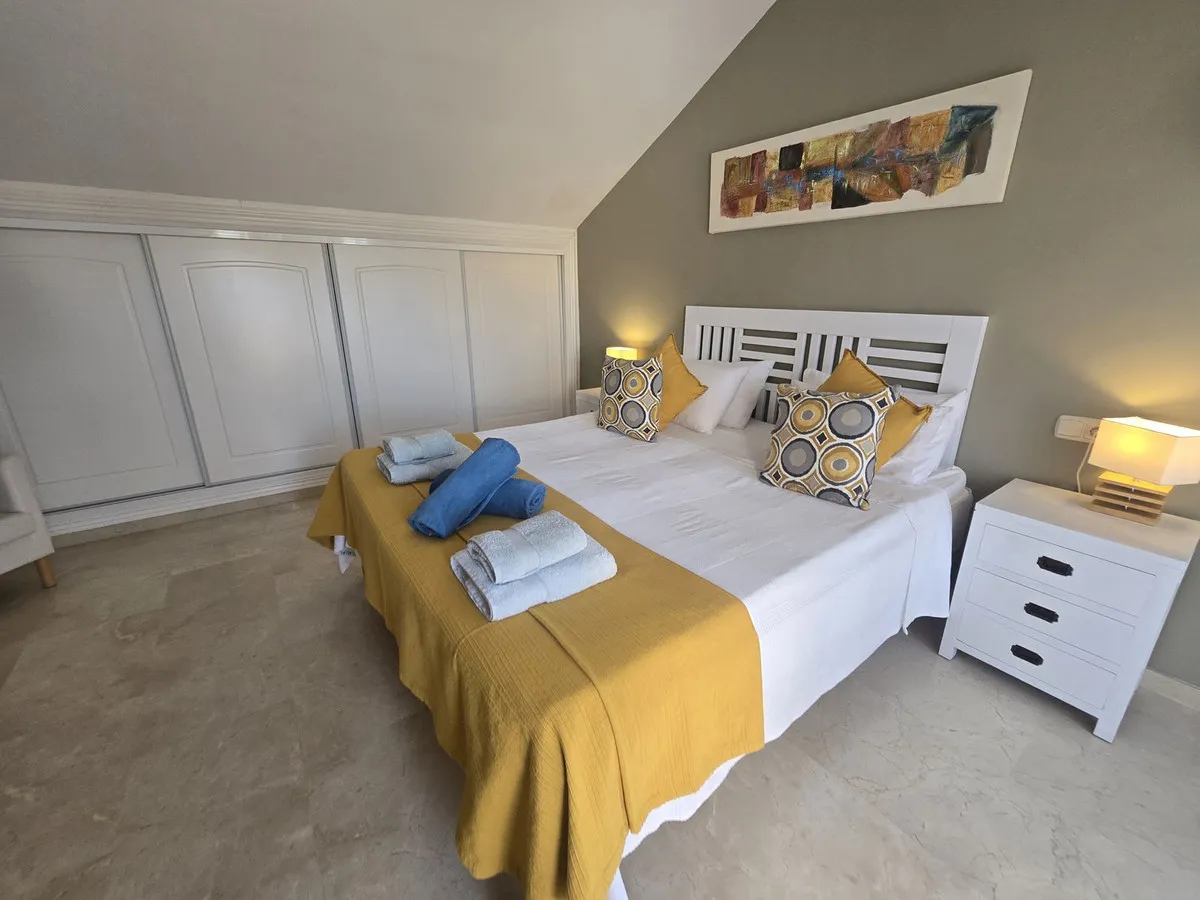 a8c20256-1856-49e6-8202-19d8b4a8bf84