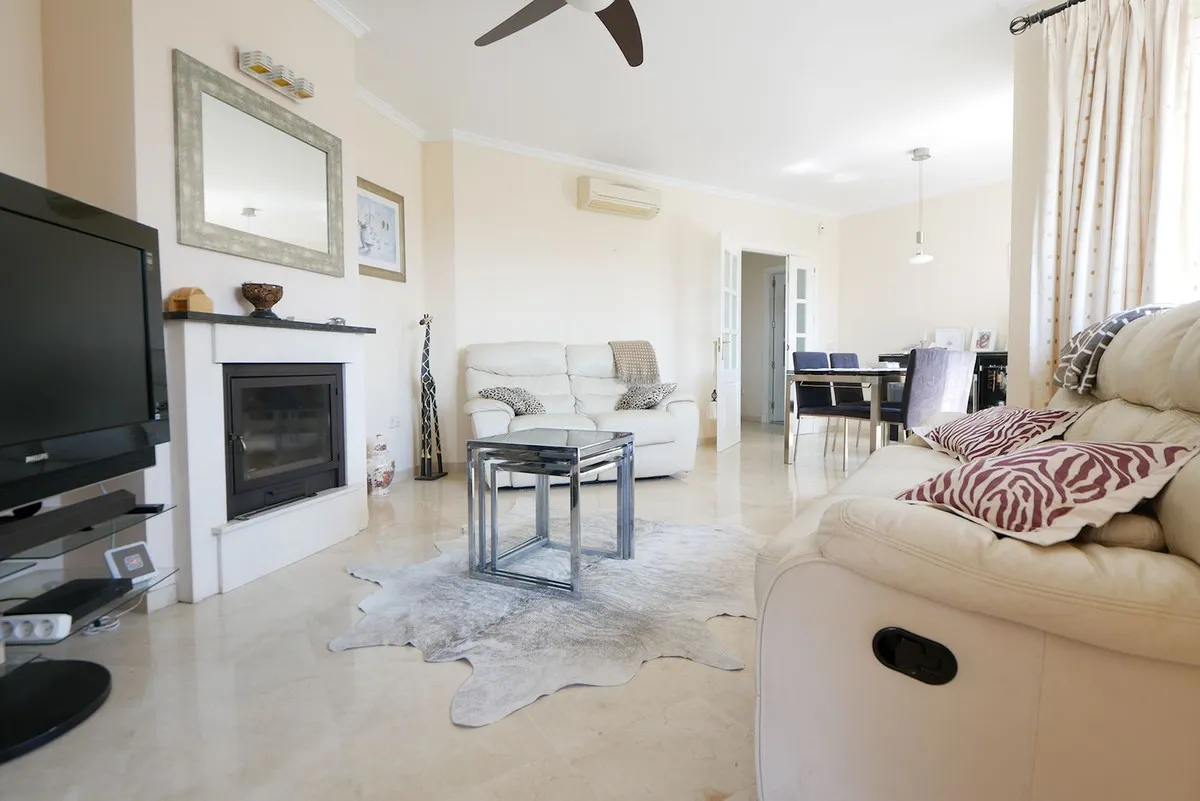 475542ca-d880-4968-bd13-6690be2b9249