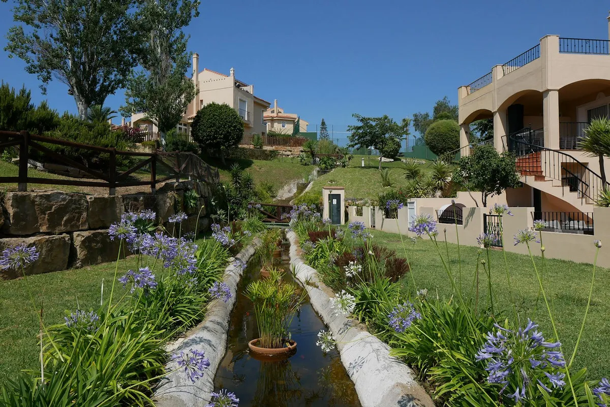 8b7e8719-4b47-47a0-ad0a-fb884253aa68