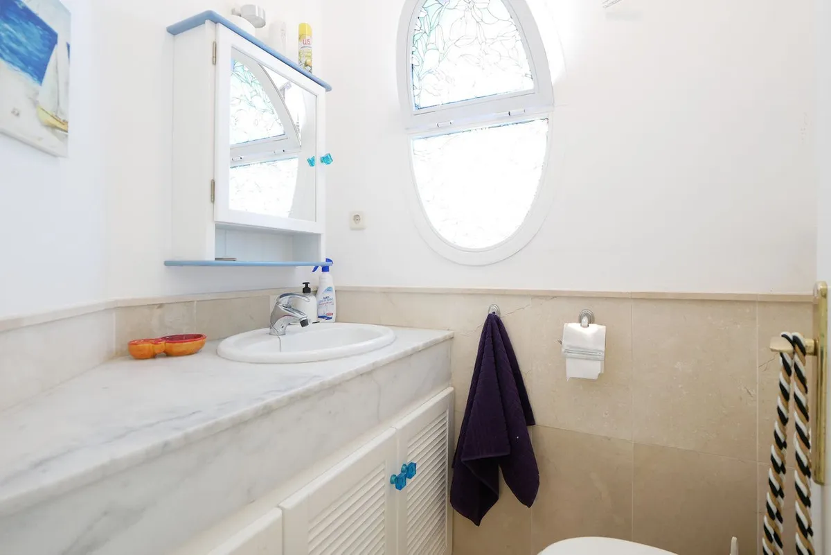 c7664535-dbf2-4a99-a43d-535bc633b740