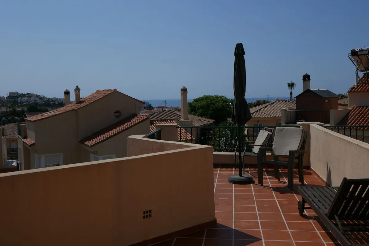 d05dd625-fbd9-433d-9335-74904df469a9