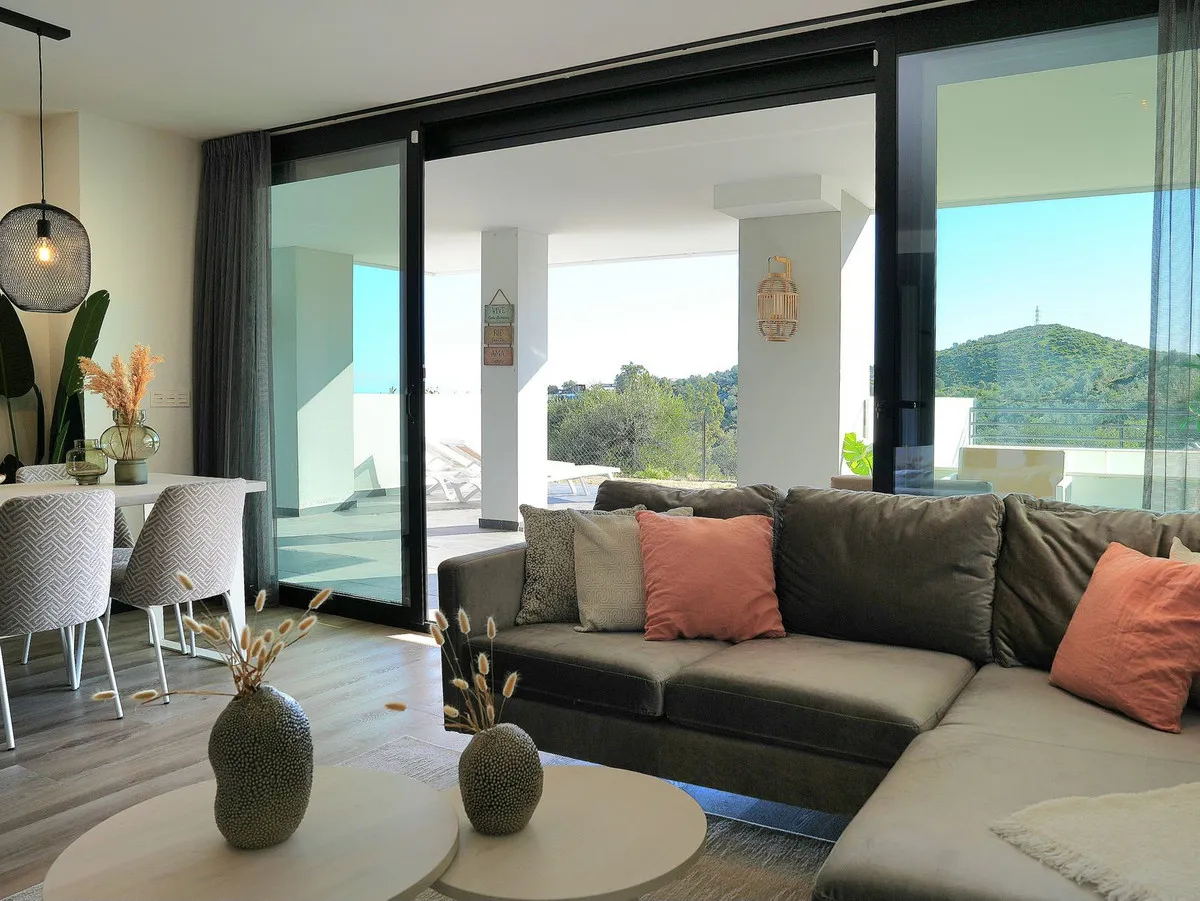 0fe2795e-ffc1-4404-a897-b6fed54a31f0