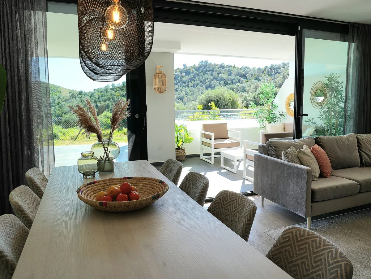 12cbf627-7b74-4ae1-846c-52180f76fa11