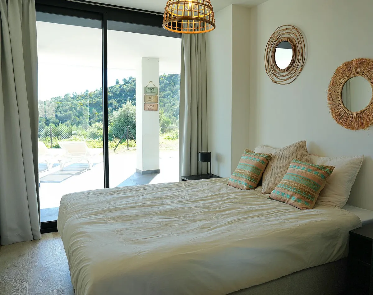 522fb0a7-ecbb-43bc-be8c-adb10625efb2